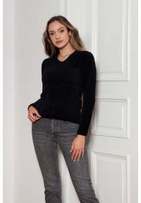 Lanti - Sweter z Dekoltem w Szpic - Czarny. Kolor: czarny. Materiał: poliamid #1