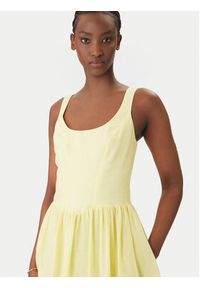 BARDOT - Bardot Sukienka koktajlowa Lawrence Scoop Neck 60309DB Żółty Regular Fit. Kolor: żółty. Materiał: syntetyk. Styl: wizytowy #4
