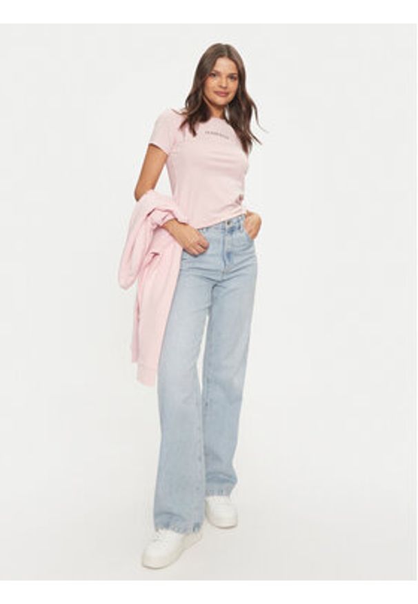 Guess Jeans T-Shirt W4YI01 J1314 Różowy Slim Fit. Kolor: różowy. Materiał: bawełna