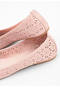 bonprix - Baleriny w wygodnej tęgości. Kolor: różowy. Wzór: ażurowy #3