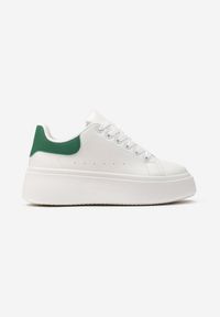 Born2be - Biało-Zielone Sneakersy na Platformie Spoola. Okazja: na co dzień. Kolor: zielony. Obcas: na platformie #5