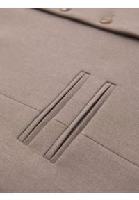 Ombre Clothing - Kamizelka męska garniturowa z klasycznym detalem i podszewką – beżowa V1 - Rozmiar: XXL. Kolor: beżowy. Materiał: wiskoza, poliester, materiał. Styl: klasyczny #5