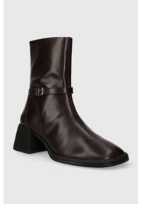 Vagabond Shoemakers botki skórzane ANSIE damskie kolor brązowy na płaskim obcasie 5645.301.35. Kolor: brązowy. Materiał: skóra. Obcas: na obcasie. Wysokość obcasa: niski #5