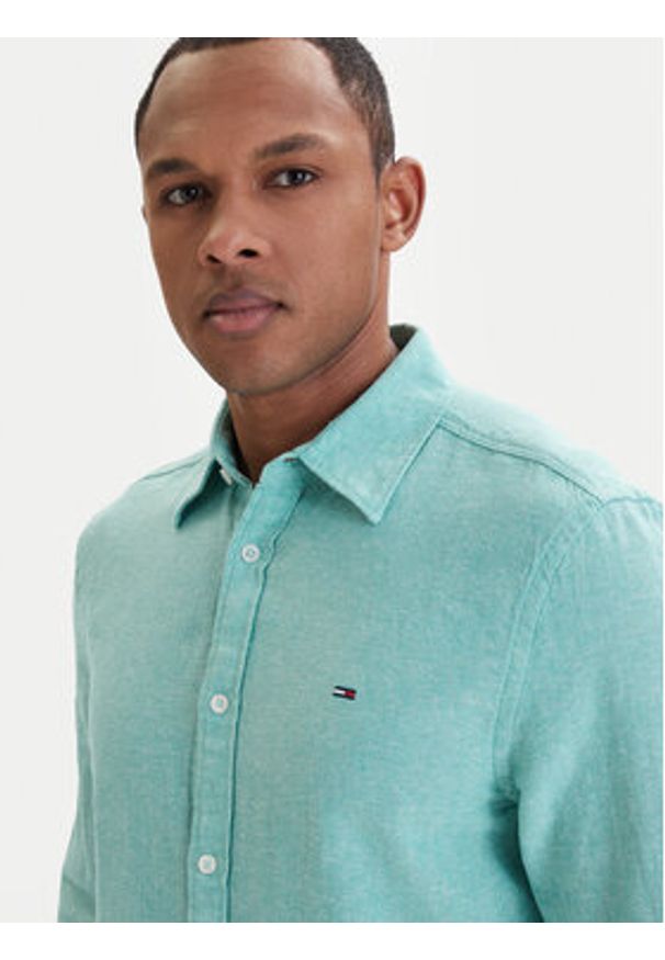 Tommy Jeans Koszula DM0DM22761 Zielony Regular Fit. Kolor: zielony. Materiał: len