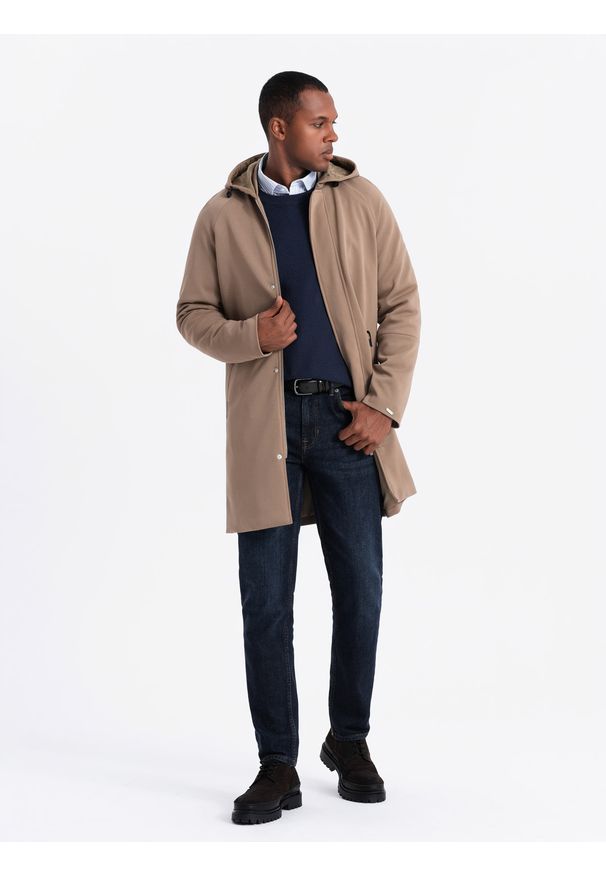 Ombre Clothing - Płaszcz męski z kapturem w delikatny prążek - kawowy V1 - Rozmiar: M. Okazja: na co dzień. Typ kołnierza: kaptur. Materiał: poliester, elastan, prążkowany, materiał. Długość rękawa: raglanowy rękaw. Wzór: prążki. Styl: wizytowy, casual, elegancki