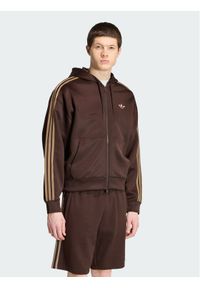 Adidas - adidas Bluza adicolor Spacer KS7426 Brązowy ciemny Oversize. Okazja: na spacer. Kolor: brązowy. Materiał: bawełna #1