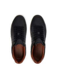Guess Sneakersy FMJYU2 FAL12 Czarny. Kolor: czarny. Materiał: skóra #3