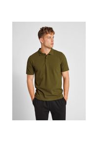 Stretchowa koszulka polo Hummel Red. Typ kołnierza: polo. Kolor: zielony. Materiał: tkanina. Styl: elegancki #1