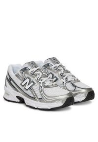 New Balance Sneakersy GR740WN Srebrny. Kolor: srebrny. Materiał: materiał #4