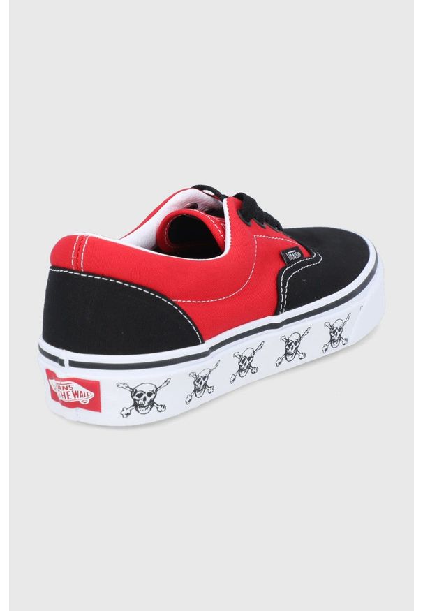 Vans - Tenisówki. Nosek buta: okrągły. Zapięcie: sznurówki. Kolor: czerwony. Materiał: guma
