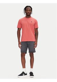Wrangler T-Shirt Sign Off 112362687 Czerwony Regular Fit. Kolor: czerwony. Materiał: bawełna #4