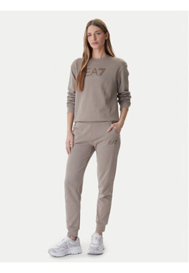 EA7 Emporio Armani Bluza 7W000953 AF15831 Brązowy Regular Fit. Kolor: brązowy. Materiał: bawełna