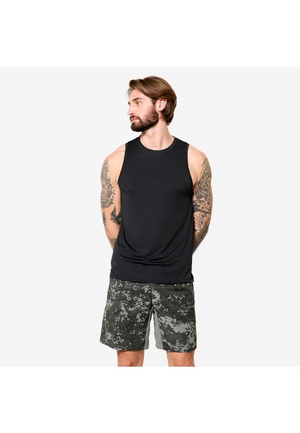 DOMYOS - Koszulka fitness męska Domyos bez rękawów. Kolor: czarny. Materiał: poliester, materiał. Długość rękawa: bez rękawów. Styl: sportowy