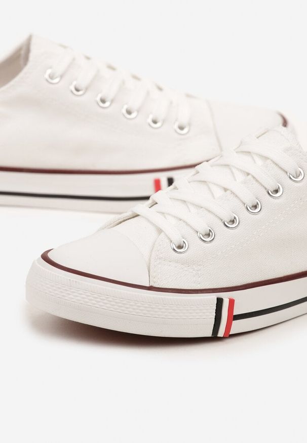 Born2be - Biało-Czerwone Trampki pod Kostkę Lilitia. Okazja: na co dzień. Kolor: biały. Materiał: jeans. Styl: casual