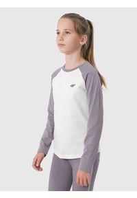 4F JUNIOR - Longsleeve gładki dziewczęcy. Kolor: fioletowy. Materiał: bawełna. Długość rękawa: długi rękaw. Wzór: gładki