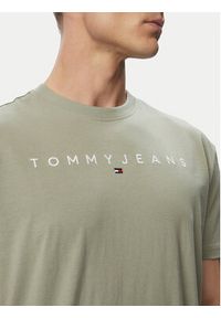 Tommy Jeans T-Shirt DM0DM20744 Zielony Regular Fit. Kolor: zielony. Materiał: bawełna #4