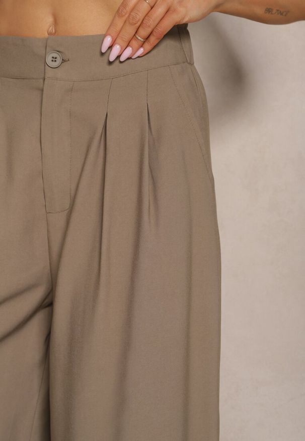 Renee - Zielone Szerokie Spodnie z Wiskozy Mevilia. Okazja: na co dzień. Kolor: zielony. Materiał: wiskoza. Styl: elegancki, casual