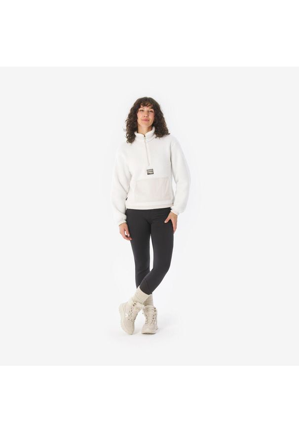 quechua - Polar turystyczny damski MH100. Typ kołnierza: kołnierzyk stójkowy. Kolor: beżowy, wielokolorowy, biały. Materiał: poliester, poliamid, materiał, elastan. Sezon: jesień, wiosna. Sport: turystyka piesza