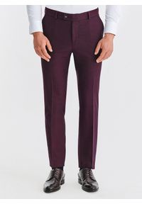 Pako Lorente - PAKO LORENTE – Bordowe spodnie garniturowe. Kolor: czerwony. Materiał: poliester, wiskoza, elastan