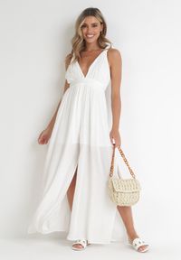 Born2be - Biały Wiskozowy Kombinezon z Gumką w Pasie i Plecionym Sznurkiem z Lnem Evalin. Kolor: biały. Materiał: len, wiskoza. Długość rękawa: na ramiączkach. Wzór: aplikacja #3