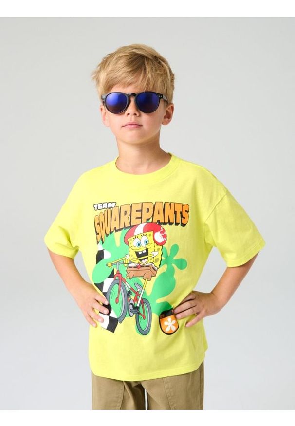Sinsay - Koszulka z nadrukiem SpongeBob SquarePants - żółty. Kolor: żółty. Wzór: nadruk
