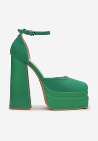 Born2be - Zielone Sandały Meganie. Nosek buta: otwarty. Zapięcie: pasek. Kolor: zielony. Materiał: materiał, satyna. Wzór: jednolity. Obcas: na platformie