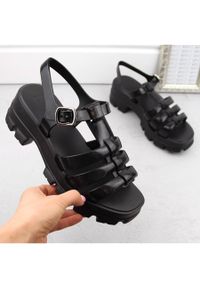 zaxy - Komfortowe sandały damskie pachnące gumowe czarne Zaxy NN285039. Kolor: czarny. Materiał: guma