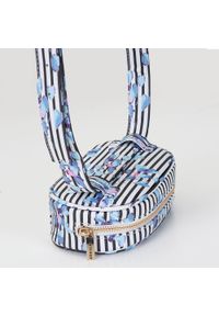 Wittchen - Damska torebka nerka pudełkowa. Kolor: niebieski, biały, wielokolorowy. Materiał: skóra ekologiczna #5