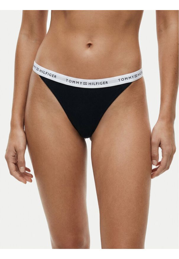 TOMMY HILFIGER - Tommy Hilfiger Stringi UW0UW06228 Czarny. Kolor: czarny. Materiał: bawełna