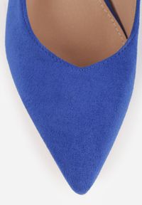 Born2be - Niebieskie Sandały Vices ze Skórzaną Wkładką i Noskiem w Szpic Anniles. Okazja: do pracy, na spotkanie biznesowe, na spacer. Zapięcie: pasek. Kolor: niebieski. Materiał: skóra. Sezon: lato. Obcas: na obcasie. Styl: klasyczny, biznesowy, elegancki. Wysokość obcasa: niski #9