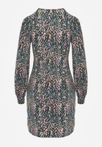 Renee - Zielona Wzorzysta Sukienka Mini z Głębokim Dekoltem i Mankietami Leossa. Kolor: zielony. Długość rękawa: długi rękaw. Długość: mini #8