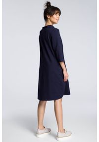 BeWear - Sukienka sportowa bombka oversize z kieszeniami i wiązaniem granat. Okazja: na co dzień. Typ sukienki: oversize, bombki, sportowe. Styl: sportowy
