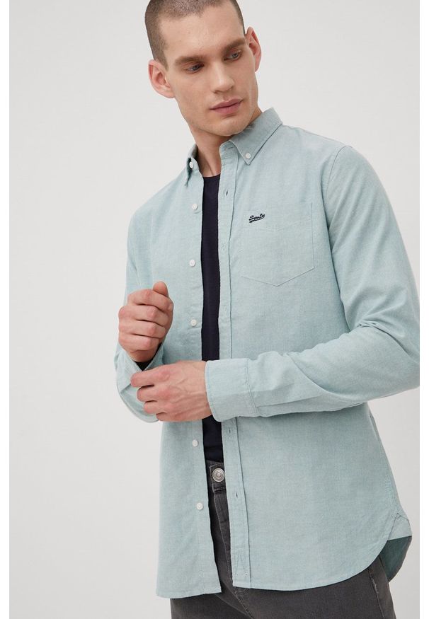 Superdry koszula bawełniana męska kolor zielony regular z kołnierzykiem button-down. Typ kołnierza: button down. Kolor: zielony. Materiał: bawełna