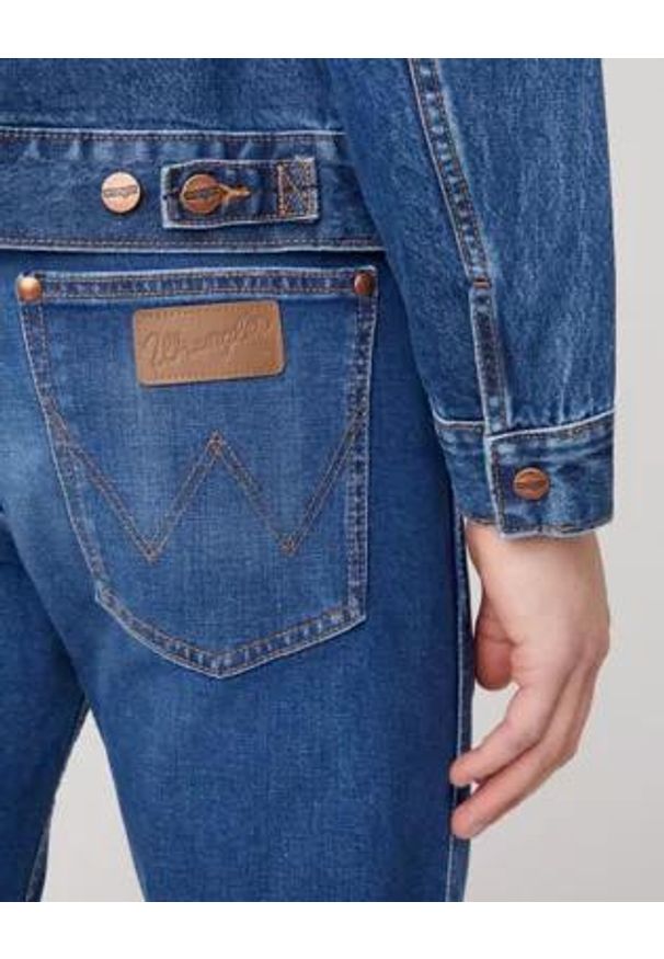 Wrangler - MĘSKA KURTKA JEANSOWA WRANGLER 124MJ W4MJUG923 112129142. Materiał: jeans