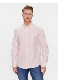 Tommy Jeans Koszula Oxford DM0DM18335 Różowy Regular Fit. Kolor: różowy. Materiał: bawełna