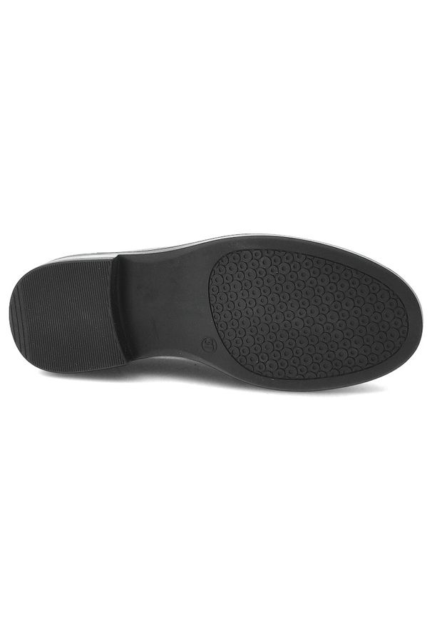 Mokasyny damskie Vinceza, skóra naturalna wsuwany fason klasyczne loafersy metalowa ozdoba niski stabilny obcas solidna podeszwa, czarne, 39983. Okazja: na co dzień, do pracy, na spacer. Kolor: czarny. Materiał: skóra. Wzór: aplikacja. Obcas: na obcasie. Styl: klasyczny. Wysokość obcasa: średni