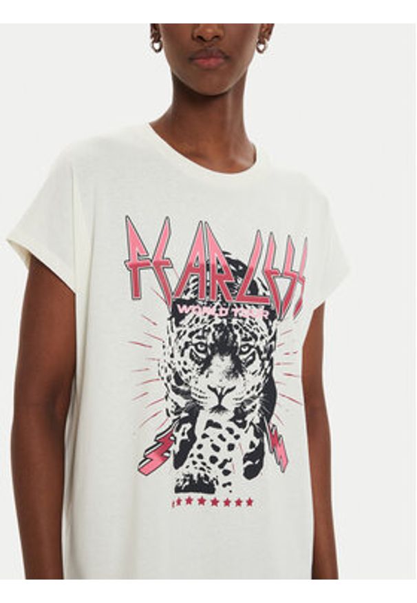 JJXX T-Shirt Wilma 12274694 Écru Boxy Fit. Materiał: bawełna