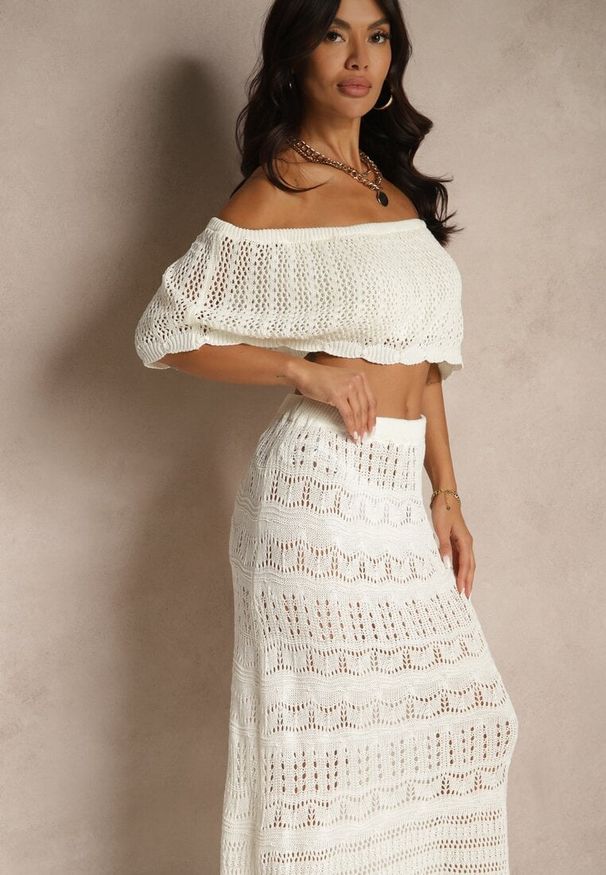 Renee - Jasnobeżowy Ażurowy Komplet z Bawełną Spódnica i Top z Hiszpańskim Dekoltem Folanea. Kolor: beżowy. Materiał: bawełna. Wzór: ażurowy