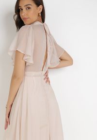 Born2be - Beżowa Sukienka o Rozkloszowanym Kroju z Wiązaniem Acsophia. Kolor: beżowy. Materiał: tkanina, materiał. Długość rękawa: krótki rękaw. Styl: wizytowy, elegancki. Długość: midi #3