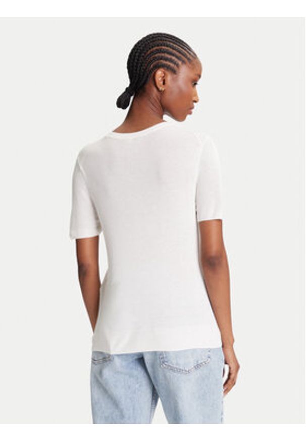 Calvin Klein Sweter LV044A307G Écru Regular Fit. Materiał: wiskoza
