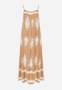 Born2be - Jasnobrązowa Sukienka o Rozkloszowanym Kroju na Ramiączkach w Etniczny Wzór Revoniae. Okazja: na co dzień. Typ kołnierza: dekolt w kształcie V. Kolor: brązowy. Długość rękawa: na ramiączkach. Styl: casual, elegancki #6