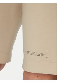 BOSS Szorty sportowe JT_Globe 50558970 Beżowy jasny Regular Fit. Kolor: beżowy. Materiał: bawełna. Styl: sportowy #2