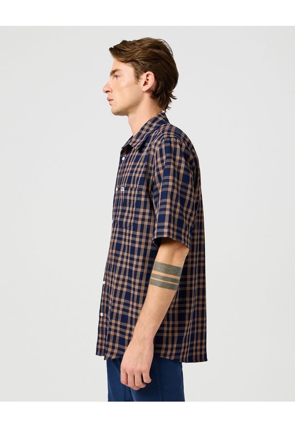 Wrangler - MESKA KOSZULA WRANGLER SS 1 PKT SHIRT RAW UMBER INDIGO 112362734
