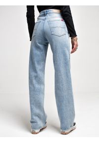 Big-Star - Spodnie jeans damskie jasnoniebieskie wide Atrea 174. Stan: podwyższony. Kolor: niebieski. Styl: retro, vintage, klasyczny