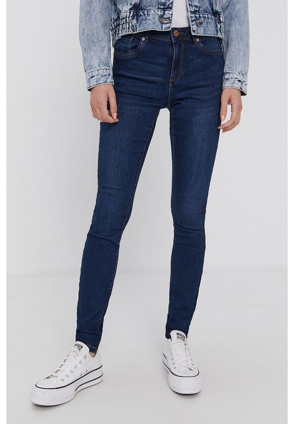 Vero Moda - Jeansy Tanya. Kolor: niebieski