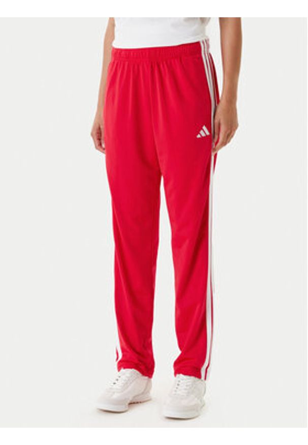 Adidas - adidas Dres Essentials 3-Stripes JD2684 Czerwony Regular Fit. Kolor: czerwony. Materiał: syntetyk