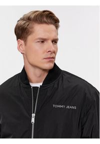 Tommy Jeans Kurtka bomber Classics DM0DM17879 Czarny Relaxed Fit. Kolor: czarny. Materiał: syntetyk #4