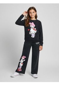 Sinsay - Koszulka z nadrukiem Hello Kitty - czarny. Kolor: czarny. Wzór: motyw z bajki, nadruk #1