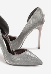 Born2be - Srebrne Szpilki z Tłoczeniem Skóry Węża i Ozdobnym Wycięciem Phenthe. Kolor: srebrny. Materiał: skóra. Obcas: na szpilce #5