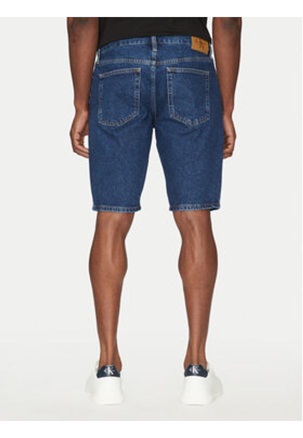 Calvin Klein Jeans Szorty jeansowe J30J327192 Granatowy Regular Fit. Kolor: niebieski. Materiał: bawełna